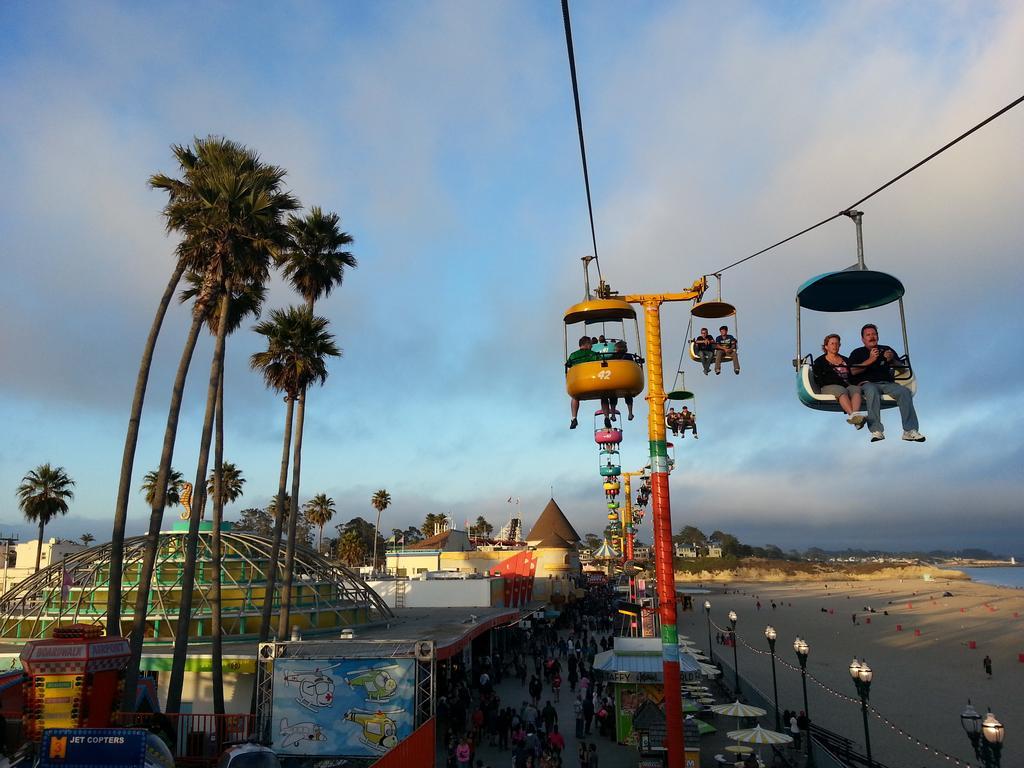 Capri Boardwalk Santa Cruz